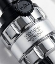Viktor Rolf Spicebomb Metallic Musk 90 ML EDP Erkek Parfüm - Görsel 3